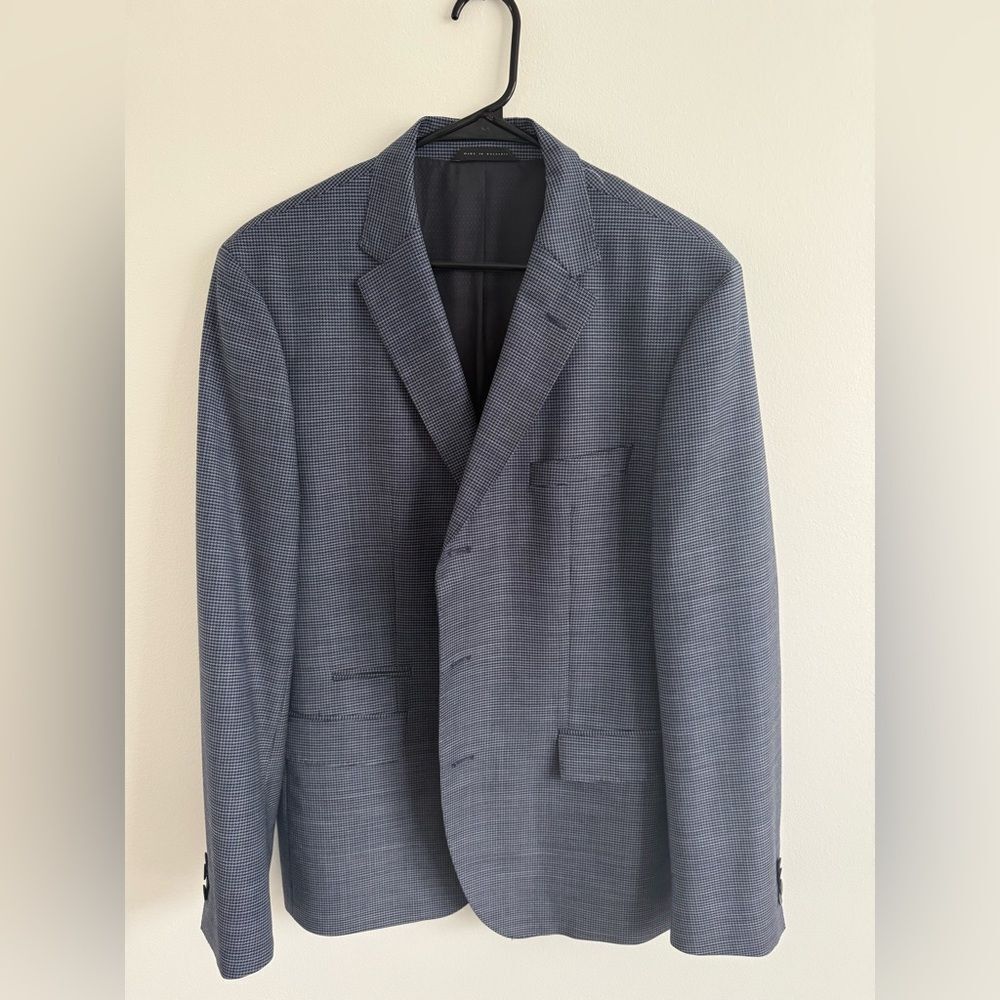 Hugo Boss 100% Virgin Wool Blazer